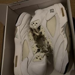 Air Jordan 5 Metallic Silver, Size 10.5 