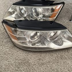 2010 Hyundai Sonata headlights for sale