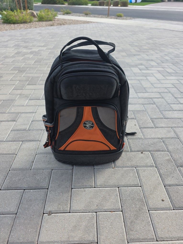 Klein Backpack