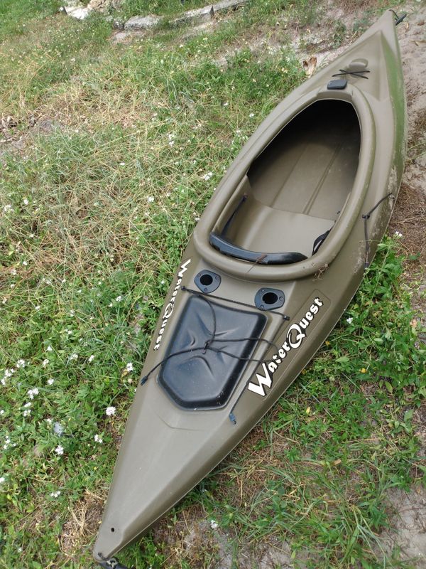 Free broken kayak (hole in bottom) for Sale in Oakland Park, FL OfferUp