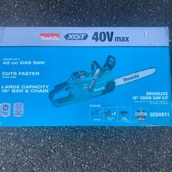 MAKITA 40V Brushless 12” Chainsaw Kit New