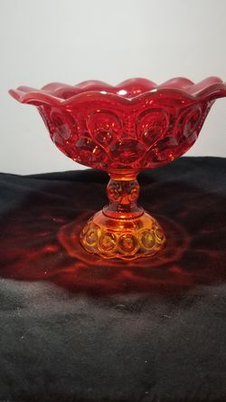 Smithes glass amberina moon and star pattern serving dish