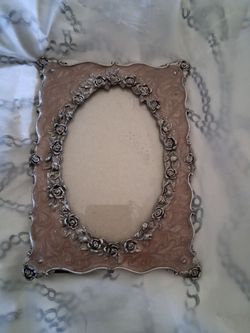 Vintage Silver Rose Oval Picture Frame
