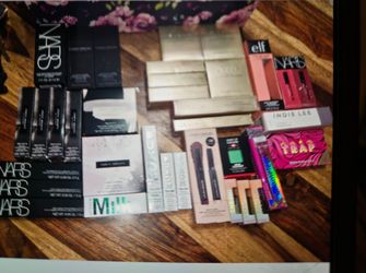 Makeup lot