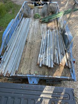 CHAIN LINK FENCING AND POST