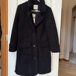 sherpa coat women's small never worn