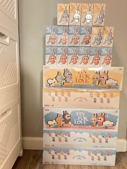 ✨The Monsters Pin for Love Series-Labubu✨