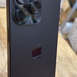 Apple iPhone 16Pro Max 256GB Factory Unlocked For Any Carrier/256GB Liberado Para Cualquier Compañia