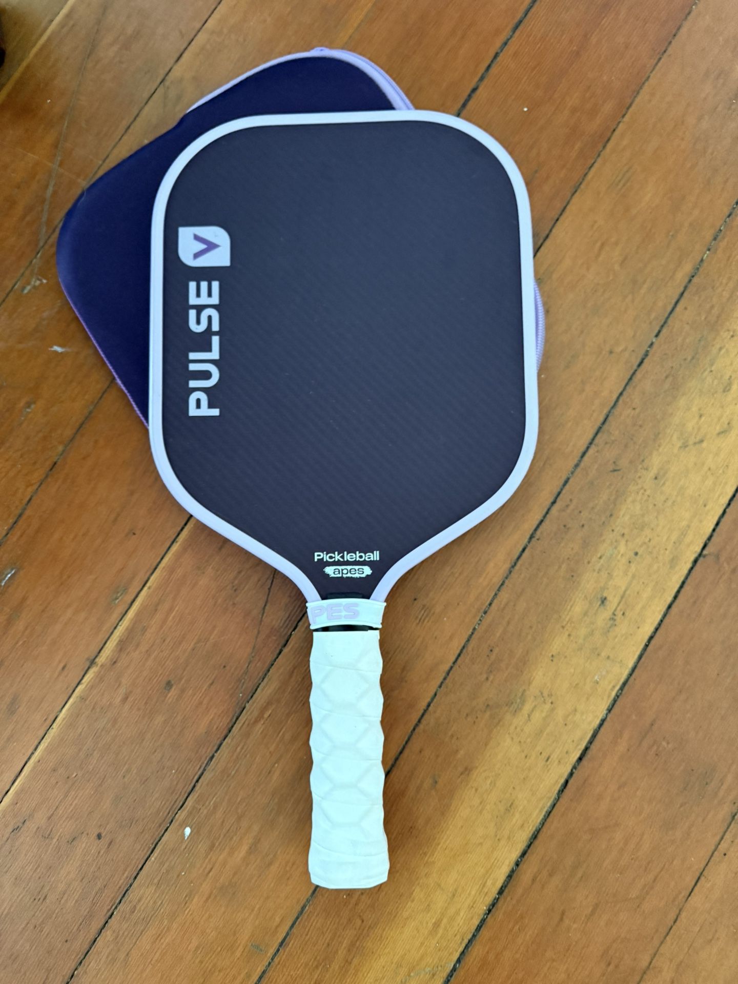 Pickleball Apes Pulse V Paddle