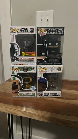 4 Assorted Funko Pops