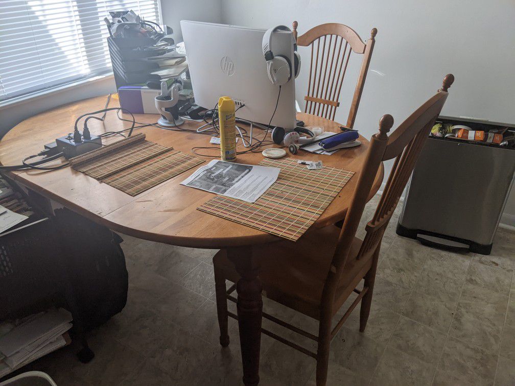 4 Top Kitchen Table With 2 Chairs-MAKE OFFER!