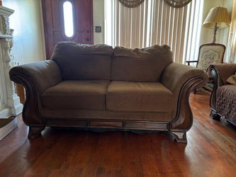 2 seat couch