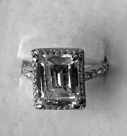 Costume Jewelry Ring