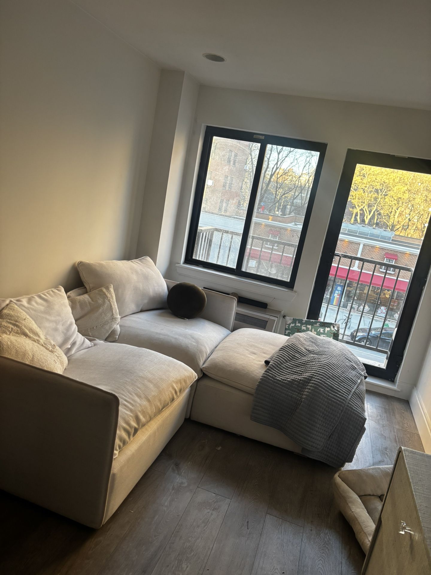 Cb2 LUMIS Snow White Sectional