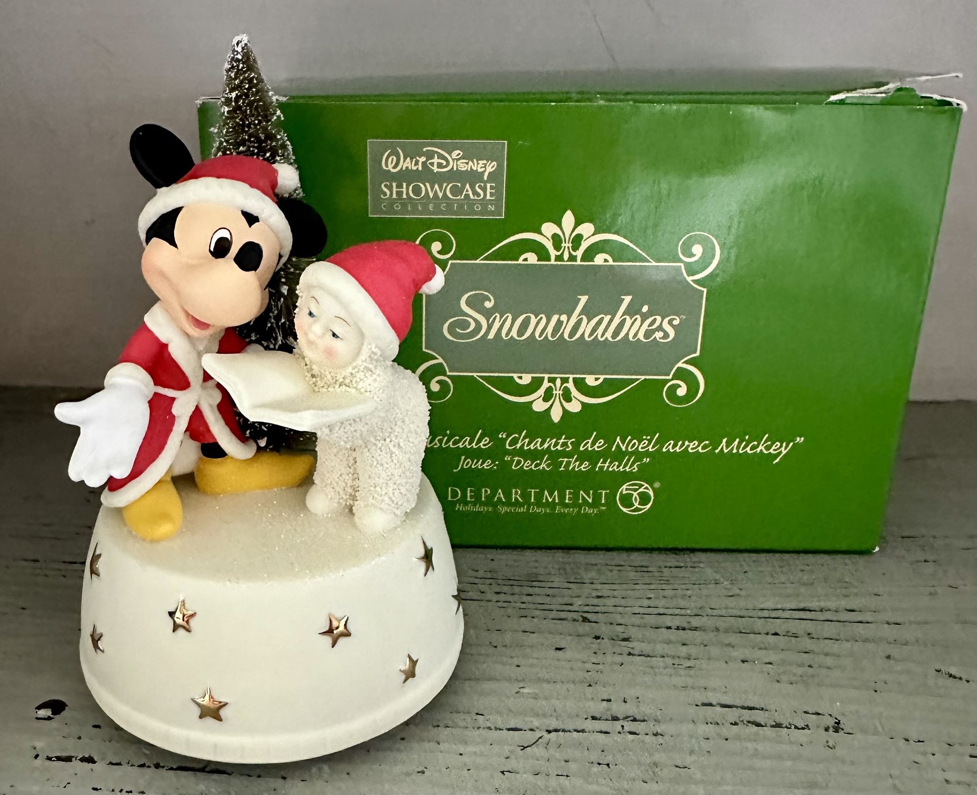 Dept. 56 Walt Disney Mickey Mouse Snowbabies Santa Christmas Music Box with original Box. 2008. Item is unused in original box