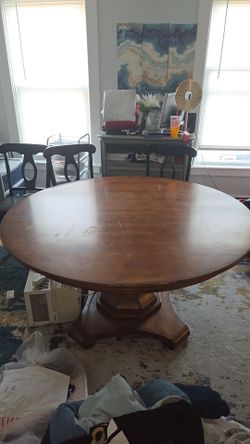Dining room table
