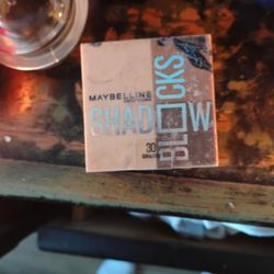 eye shadow