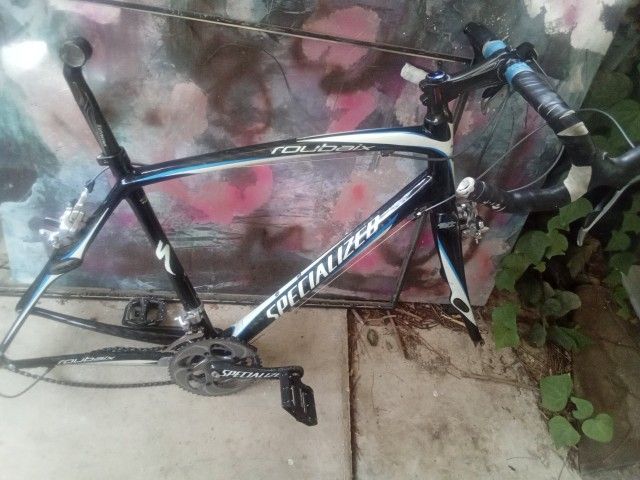 32.6 Specialized Carbon Fiber Frame 