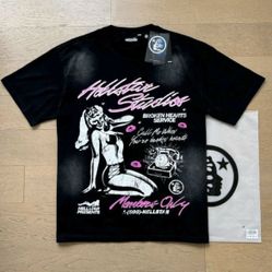 Hellstar T shirt fits oversized 
