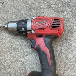 Milwaukee Drills 