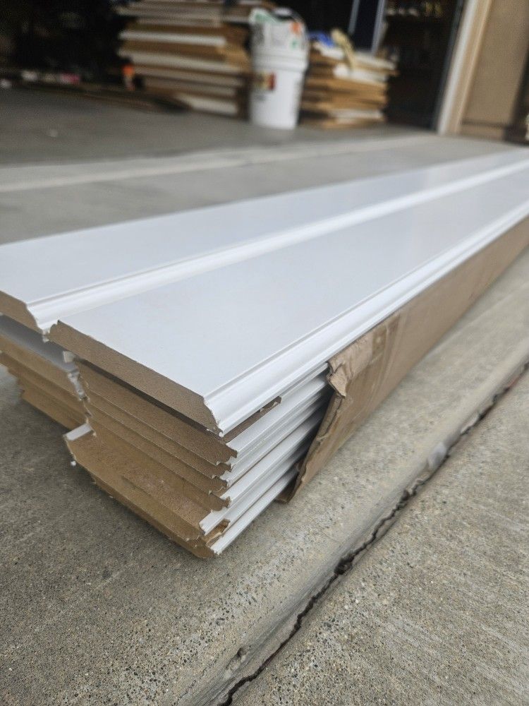 Brand New Decorative Moldings