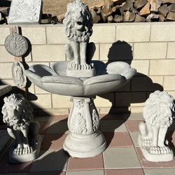 New Fountain With 2 Lions Made Out Of Cement Perfect Gift 🎁 