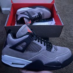 Jordan 4 