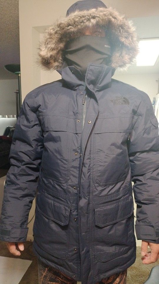 North Face McMurdo Parka men's medium navy blue down near new