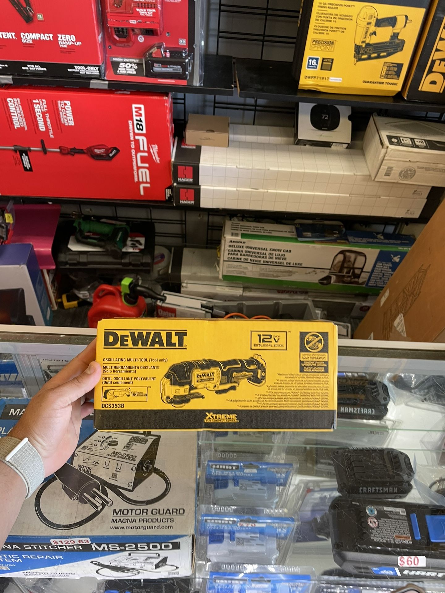 Dewalt XTREME 12V MAX Brushless Cordless Oscillating Tool DCS353B