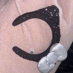 HELLO KITTY EARS- UNIVERSAL JAPAN