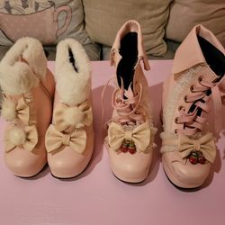 Boot Small Set Of Two