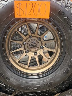 TIRE  AND WHEELS LOCK  17"
