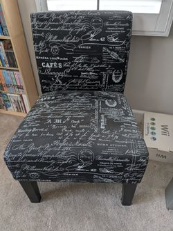 Clean Excellent Condition Upholstery Large Chair with French Theme black and white