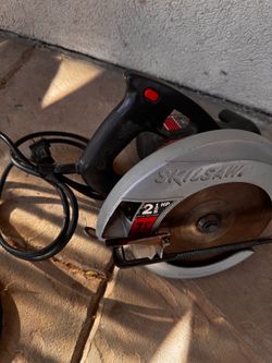 Skilsaw Circular Saw