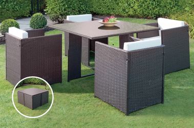 Outdoor patio set new