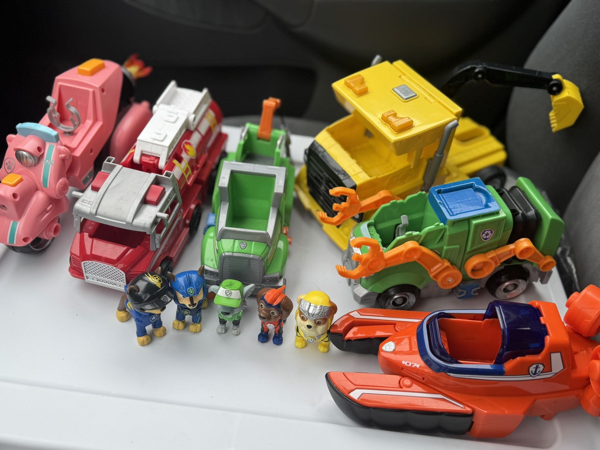 Paw Patrol Vehicles And figures lot