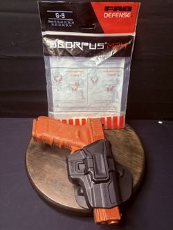 Fab Defense Scorpus G9 Holster Glock 17, 19, 22, 23, 26, 27, OWB Paddle RH Black