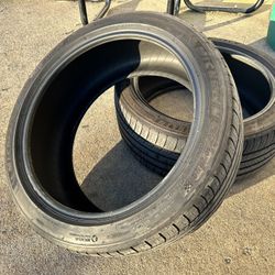 TWO (2) TIRES MICHELIN 255/40/20 80% 255/40r20   Fits Tesla model Y 