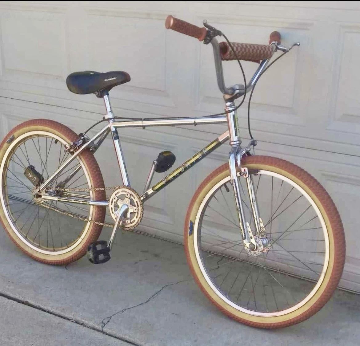 1980s Era Schwinn Bmx 24 Inch Predator Bike