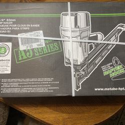 Metabo HPT 3-1/4-in 21-Degree Pneumatic Roundhead Framing Nailer
