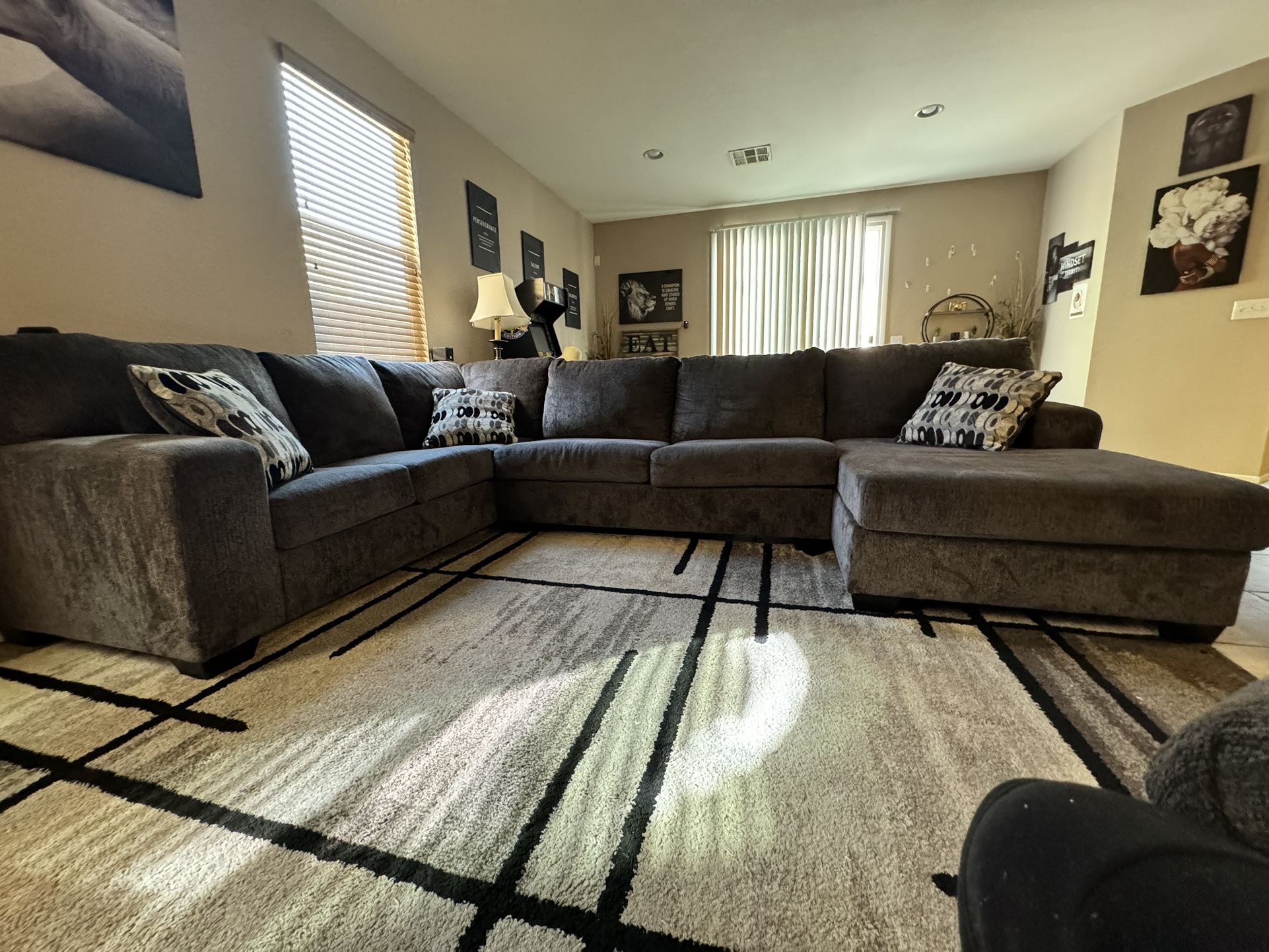 Sectional Sofa Couch