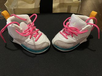 Girls Jordan’s Sneakers