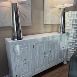 sideboard- buffete - tv stand