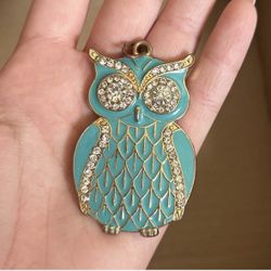 2 Vintage Owl Brooches And 1 Vintage Owl Pendant 
