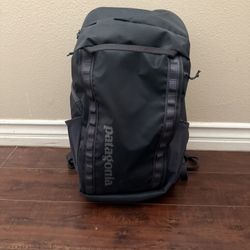 Patagonia Black Hole Backpack 32L
