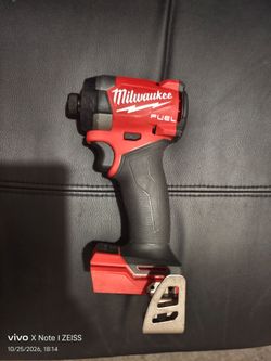 Milwaukee Gen 4 M18 Impact Drill