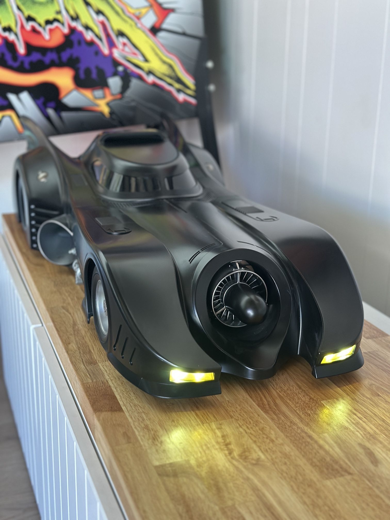 Hot Toys 89 Batmobile - Like New