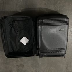3-piece Luggage Set w/CarryOn 