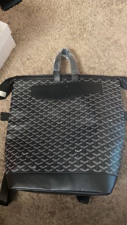 GOyard back
