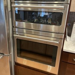 GE 30” Double wall oven With Microwave, Convection And Advantium Speed cooking Technology 